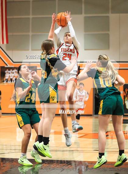 Thumbnail 3 in Moorpark vs South Pasadena (CIF SS Div 3-AA Rnd 1 Playoff)  photogallery.