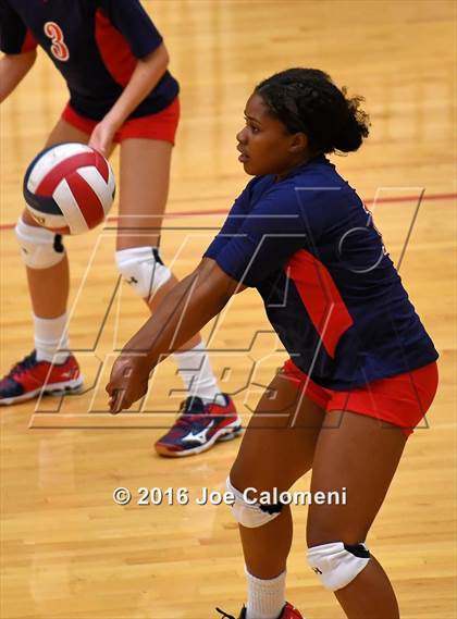 Thumbnail 2 in MacArthur [Douglas] vs Roosevelt [Theodore] (Littleton Gym) photogallery.
