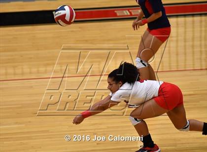 Thumbnail 1 in MacArthur [Douglas] vs Roosevelt [Theodore] (Littleton Gym) photogallery.