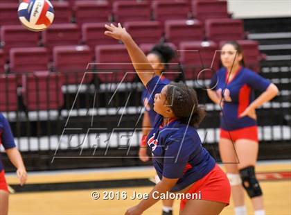 Thumbnail 2 in MacArthur [Douglas] vs Roosevelt [Theodore] (Littleton Gym) photogallery.