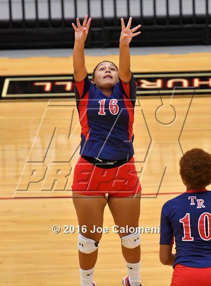 Thumbnail 1 in MacArthur [Douglas] vs Roosevelt [Theodore] (Littleton Gym) photogallery.