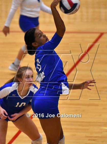 Thumbnail 1 in MacArthur [Douglas] vs Roosevelt [Theodore] (Littleton Gym) photogallery.