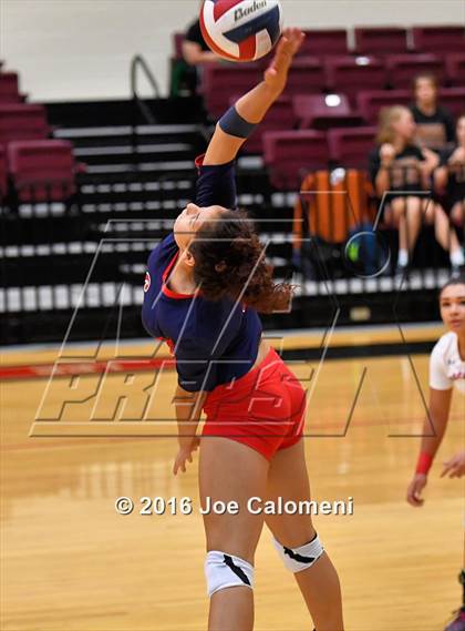 Thumbnail 1 in MacArthur [Douglas] vs Roosevelt [Theodore] (Littleton Gym) photogallery.