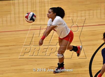 Thumbnail 1 in MacArthur [Douglas] vs Roosevelt [Theodore] (Littleton Gym) photogallery.