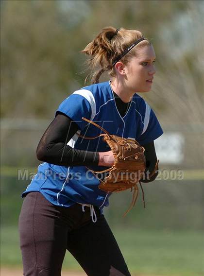 Thumbnail 2 in Franklin vs. Del Campo (Pre-Season Tournament of Champions) photogallery.