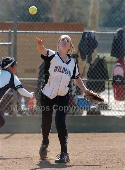 Thumbnail 3 in Franklin vs. Del Campo (Pre-Season Tournament of Champions) photogallery.