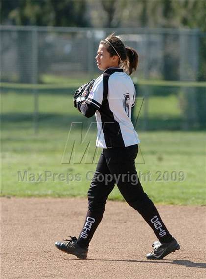 Thumbnail 1 in Franklin vs. Del Campo (Pre-Season Tournament of Champions) photogallery.