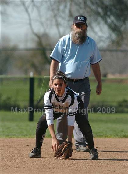 Thumbnail 2 in Franklin vs. Del Campo (Pre-Season Tournament of Champions) photogallery.