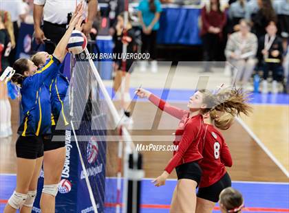 Thumbnail 1 in Simla vs. Haxtun (CHSAA 2A Round 2) photogallery.