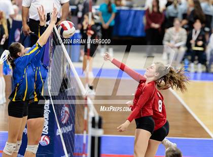 Thumbnail 3 in Simla vs. Haxtun (CHSAA 2A Round 2) photogallery.