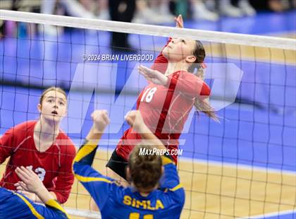Thumbnail 3 in Simla vs. Haxtun (CHSAA 2A Round 2) photogallery.
