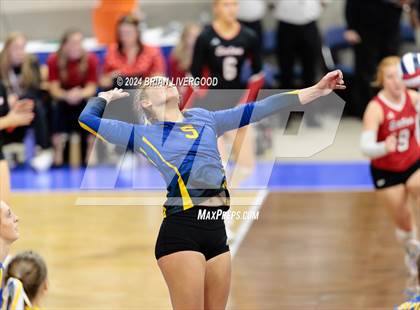 Thumbnail 3 in Simla vs. Haxtun (CHSAA 2A Round 2) photogallery.
