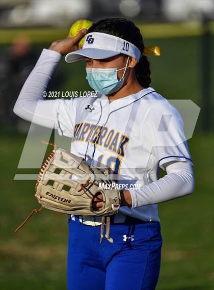 Thumbnail 2 in El Dorado @ Charter Oak photogallery.
