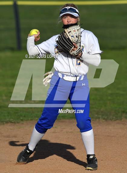 Thumbnail 3 in El Dorado @ Charter Oak photogallery.