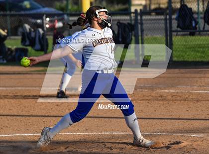 Thumbnail 2 in El Dorado @ Charter Oak photogallery.