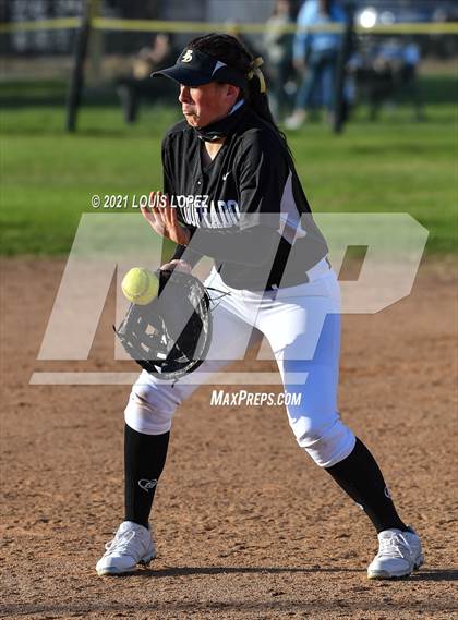 Thumbnail 3 in El Dorado @ Charter Oak photogallery.