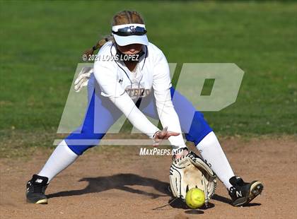 Thumbnail 3 in El Dorado @ Charter Oak photogallery.