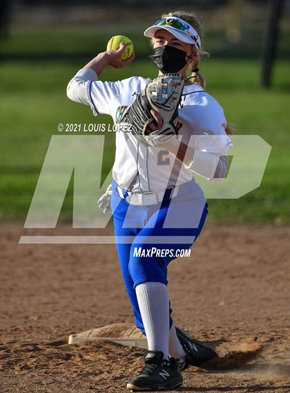 Thumbnail 3 in El Dorado @ Charter Oak photogallery.