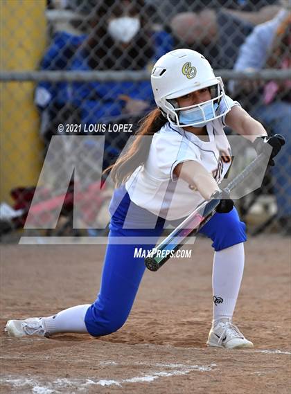 Thumbnail 1 in El Dorado @ Charter Oak photogallery.