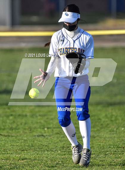 Thumbnail 1 in El Dorado @ Charter Oak photogallery.