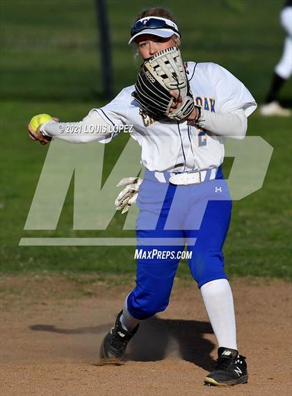 Thumbnail 1 in El Dorado @ Charter Oak photogallery.