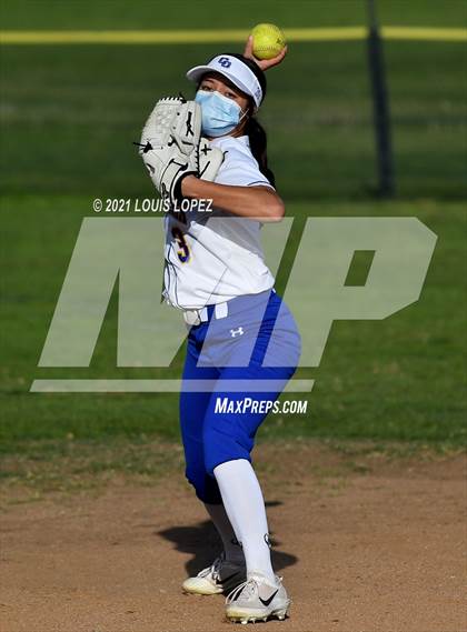 Thumbnail 3 in El Dorado @ Charter Oak photogallery.