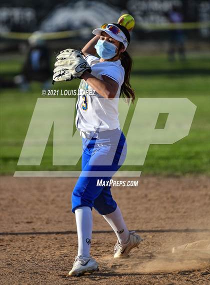 Thumbnail 2 in El Dorado @ Charter Oak photogallery.