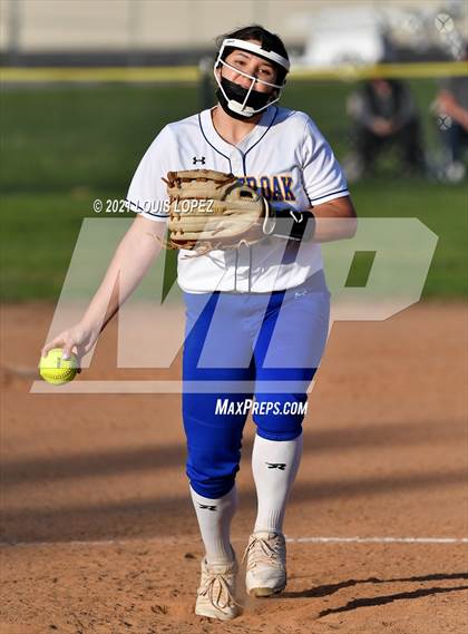 Thumbnail 3 in El Dorado @ Charter Oak photogallery.
