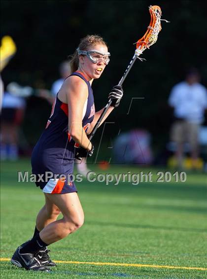 Thumbnail 3 in Walpole @ Wellesley (MIAA Division 1 South Quarterfinal) photogallery.