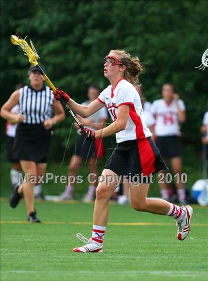 Thumbnail 2 in Walpole @ Wellesley (MIAA Division 1 South Quarterfinal) photogallery.