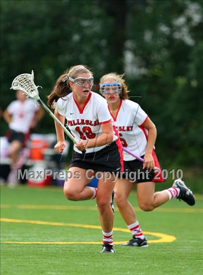 Thumbnail 2 in Walpole @ Wellesley (MIAA Division 1 South Quarterfinal) photogallery.