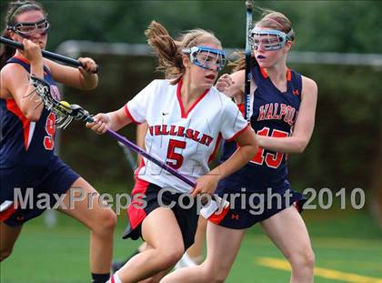 Thumbnail 2 in Walpole @ Wellesley (MIAA Division 1 South Quarterfinal) photogallery.