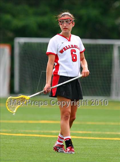 Thumbnail 3 in Walpole @ Wellesley (MIAA Division 1 South Quarterfinal) photogallery.