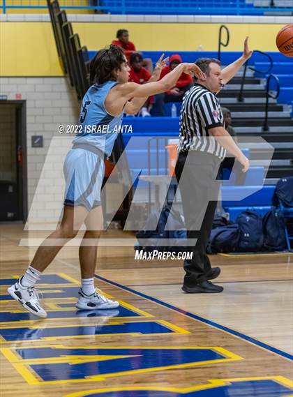 Thumbnail 2 in SA Johnson @ Manor (Pflugerville Holiday Classic) photogallery.