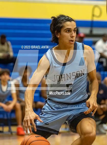 Thumbnail 1 in SA Johnson @ Manor (Pflugerville Holiday Classic) photogallery.