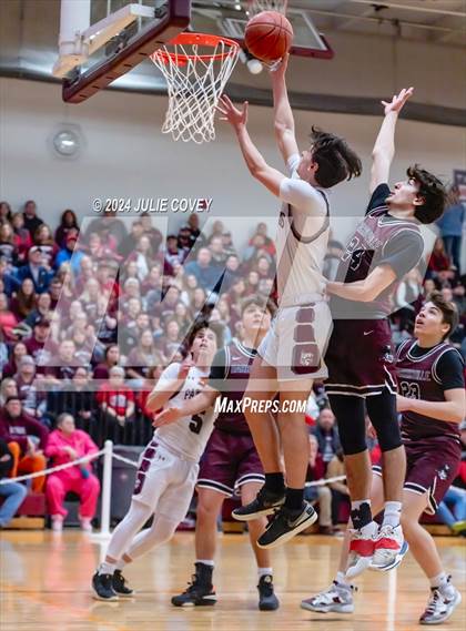 Thumbnail 2 in Harrisville vs. Sackets Harbor Central (NYSPHSAA Class D Round 2) photogallery.