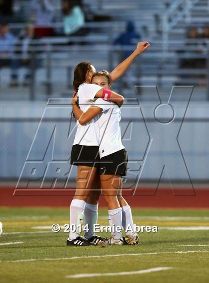 Thumbnail 2 in Sonoma Academy vs. St. Vincent de Paul (CIF NCS D3 Final) photogallery.