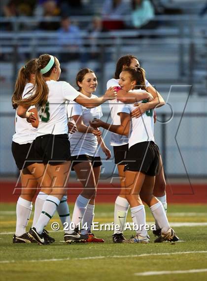 Thumbnail 3 in Sonoma Academy vs. St. Vincent de Paul (CIF NCS D3 Final) photogallery.