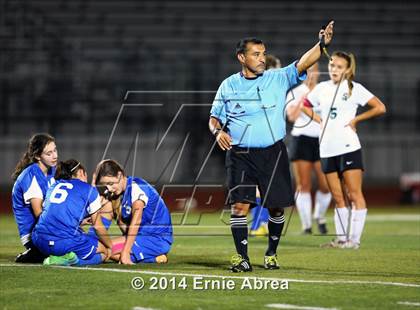 Thumbnail 2 in Sonoma Academy vs. St. Vincent de Paul (CIF NCS D3 Final) photogallery.