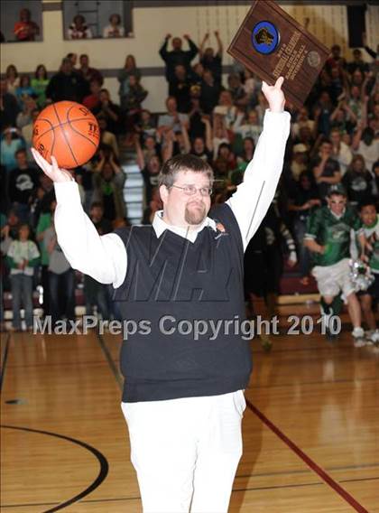 Thumbnail 1 in Northwood vs Prentice (WIAA D4 Sectional Final)  photogallery.