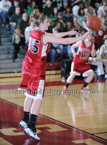 Thumbnail 2 in Northwood vs Prentice (WIAA D4 Sectional Final)  photogallery.