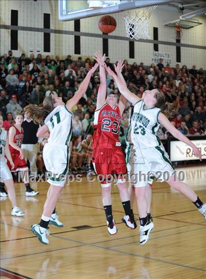 Thumbnail 2 in Northwood vs Prentice (WIAA D4 Sectional Final)  photogallery.