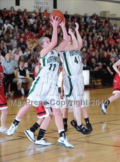 Thumbnail 3 in Northwood vs Prentice (WIAA D4 Sectional Final)  photogallery.