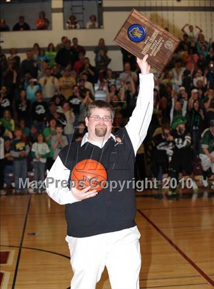 Thumbnail 3 in Northwood vs Prentice (WIAA D4 Sectional Final)  photogallery.