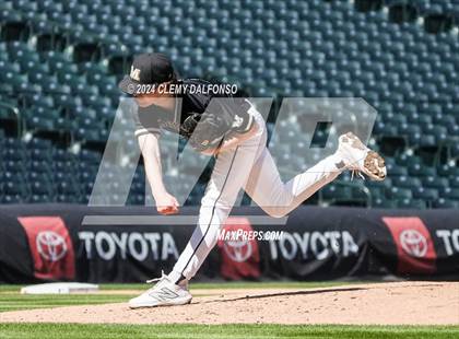 Thumbnail 1 in Monarch vs Legend (Coors Field) photogallery.