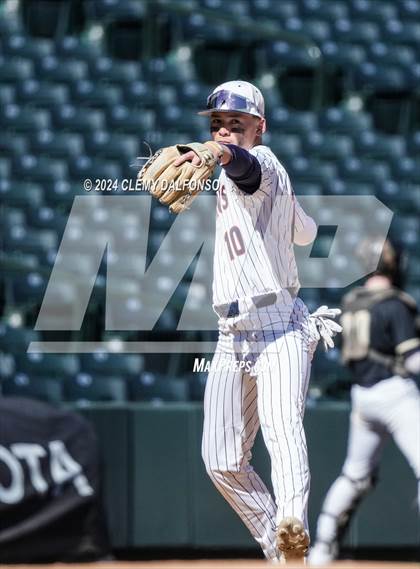 Thumbnail 1 in Monarch vs Legend (Coors Field) photogallery.