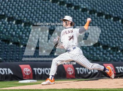 Thumbnail 2 in Monarch vs Legend (Coors Field) photogallery.