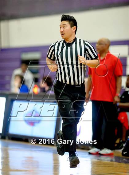 Thumbnail 2 in 2016 Sacramento Optimist All-Stars North vs South photogallery.