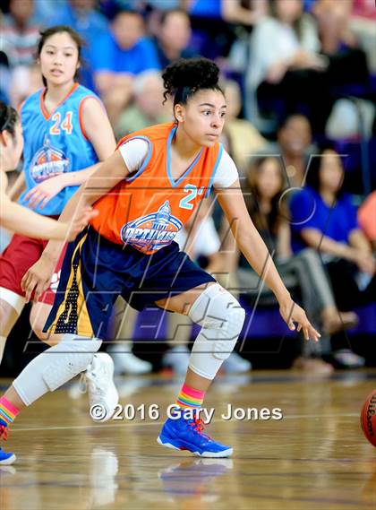 Thumbnail 3 in 2016 Sacramento Optimist All-Stars North vs South photogallery.