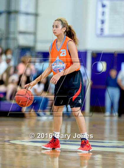 Thumbnail 1 in 2016 Sacramento Optimist All-Stars North vs South photogallery.